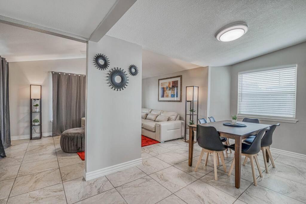The Hummingbird Sunset Home, West Side El Paso Bagian luar foto